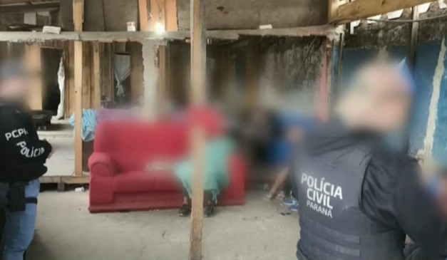 Casa dos Artistas no Parolin por dentro e Polícia Civil fazendo operação