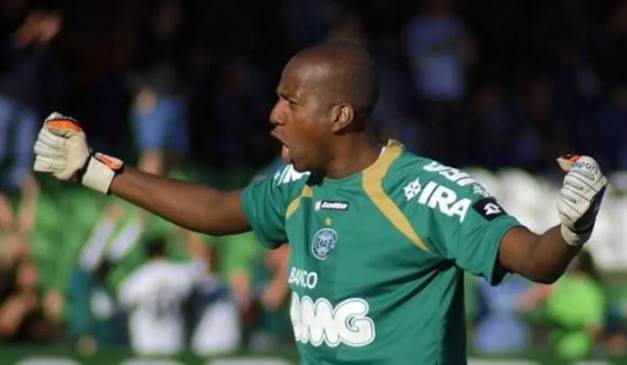 Edson Bastos, goleiro bi-campeão da Série B com o Coxa. (Foto: Divulgação/Coritiba)