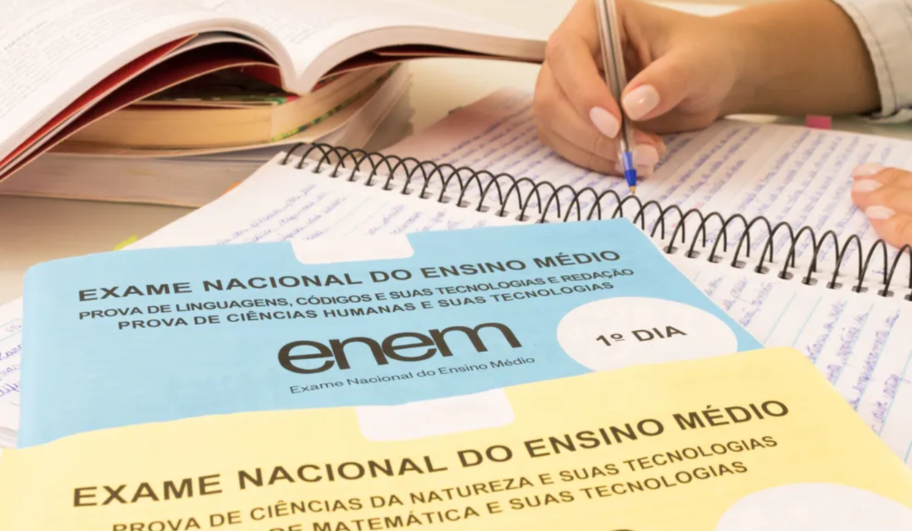 cadernos do enem