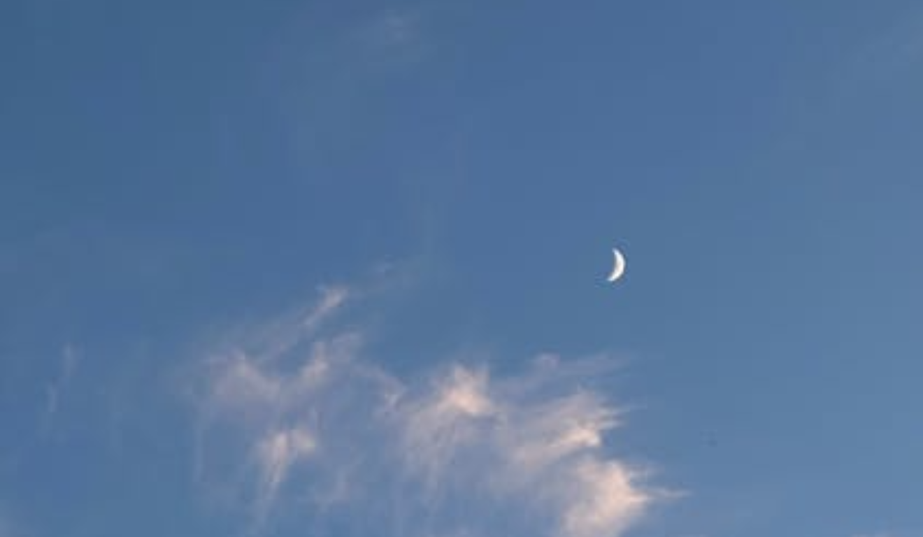 Imagem ilustrativa da lua crescente.