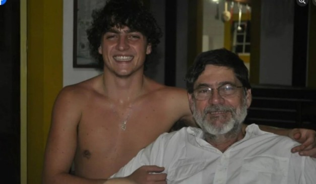 Paulo Frateschi ao lado do filho, Francisco