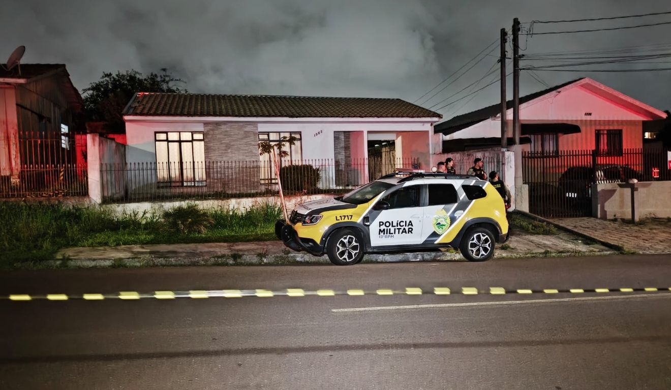 local onde o homem morreu ao ameaçar policias com facão em curitiba