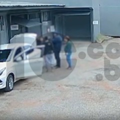 Momento em que homem é preso em motel com duas adolescentes em porta-malas de carro