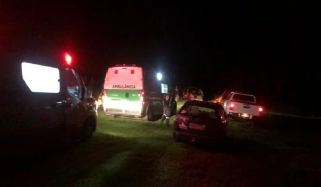 Dois homens, de 21 e 33 anos, foram encontrados debilitados em uma área de mata no Balneário Vila Yara, em Altônia, no Noroeste do Paraná