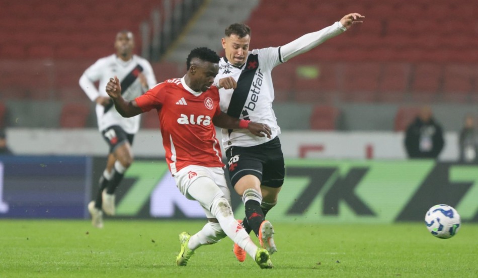 No primeiro turno Internacional e Vasco empataram em 1x1.