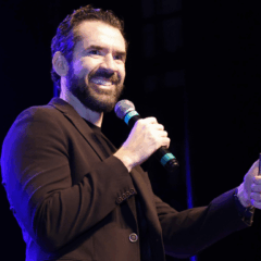 Gustavo Malavota durante palestra