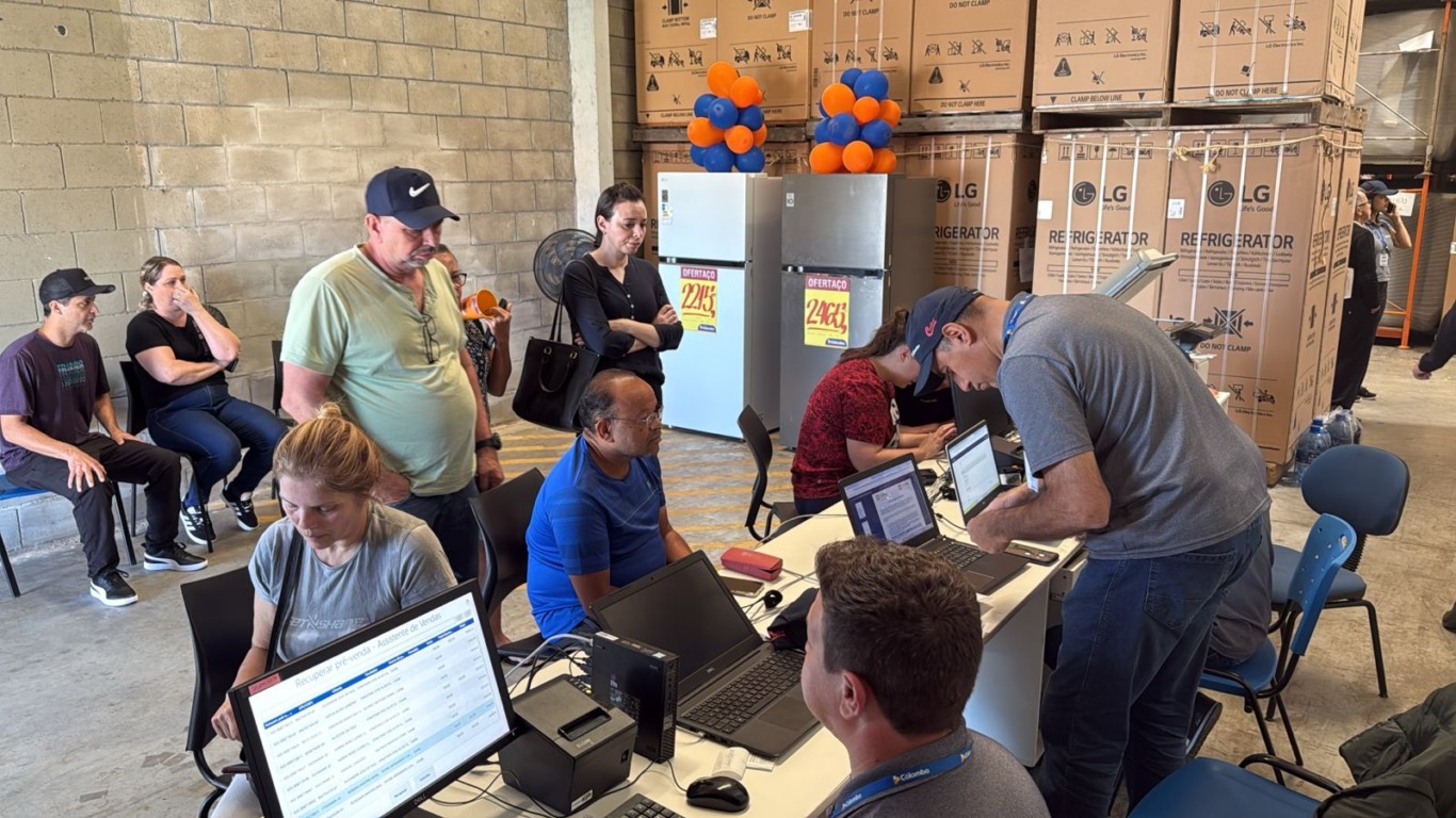 feirão de geladeiras das lojas colombo