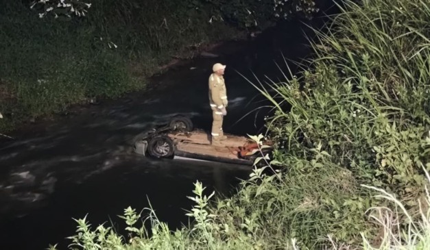 local onde o motorista caiu no rio