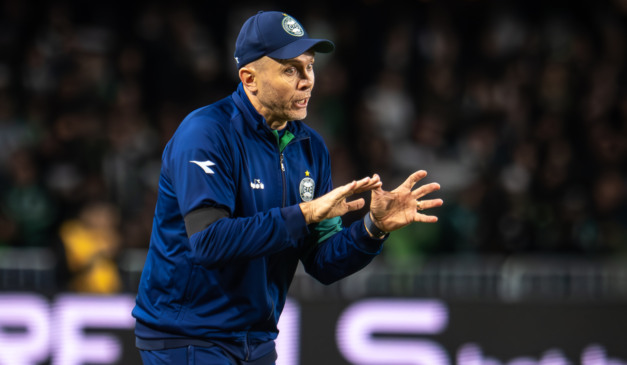 Mozart, técnico do Coxa. (Foto: JP Pacheco/ Coritiba)