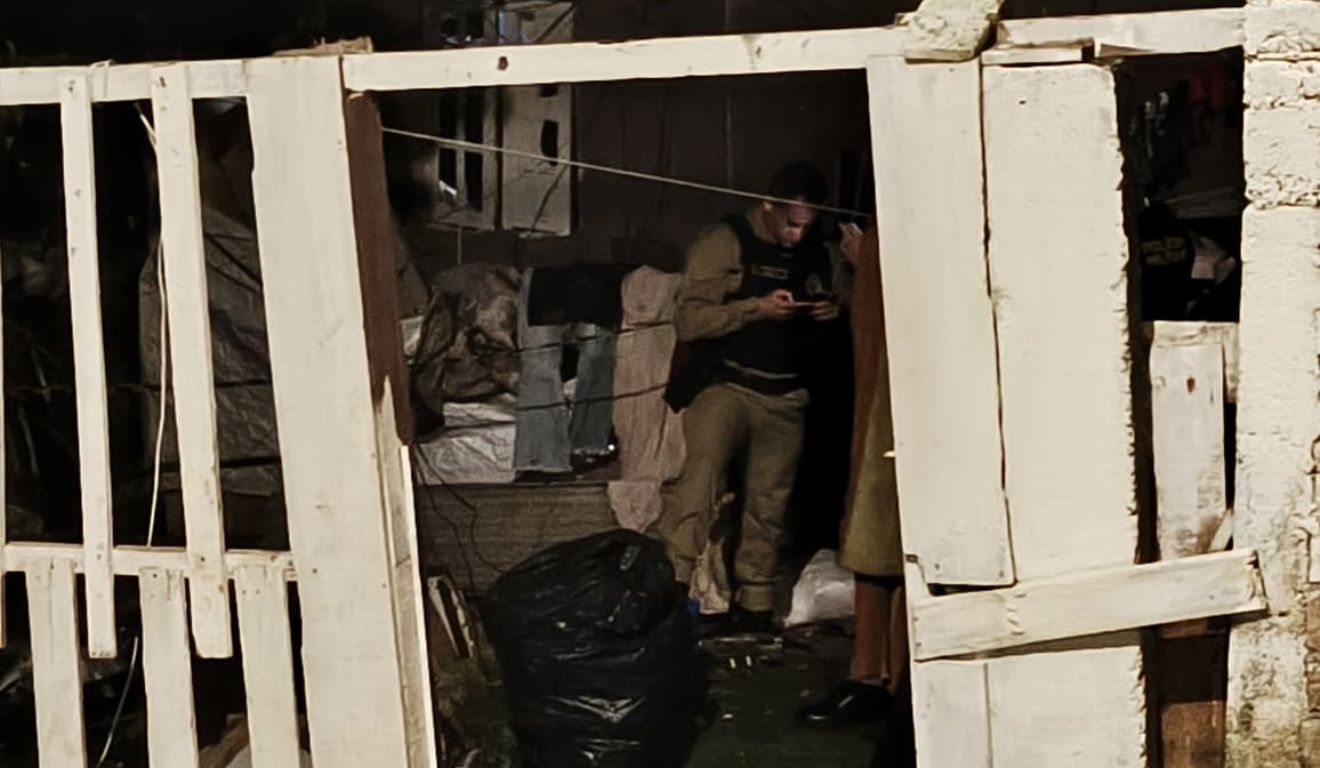 local onde a mulher foi morta no quintal de casa