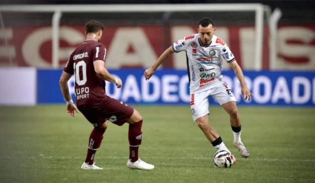 Operário e Ferroviária se enfrentaram pela última rodada da Série B 2025. (André Jonsson/Operário)