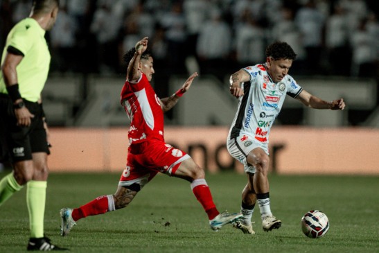 Operário e Vila Nova se enfrentaram em Ponta Grossa pela Série B 2025.