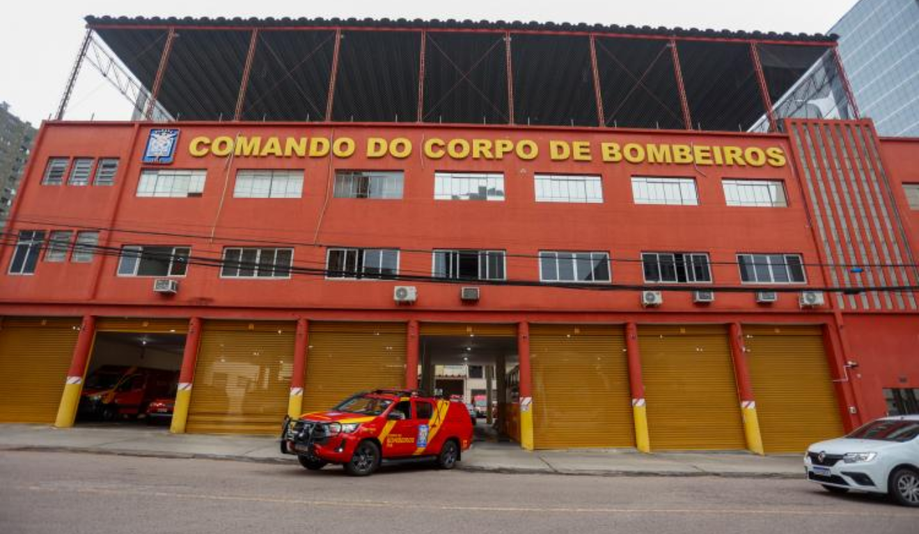 Fachada do Comando do Corpo de Bombeiros do Paraná. que terá um novo posto na Regional do Tatuquara, em Curitiba.