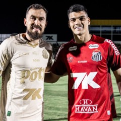 Walter e Brasão, goleiros de Mirassol e Santos, respectivamente.