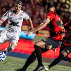 Santos e Sport empataram em 2x2 no primeiro turno.