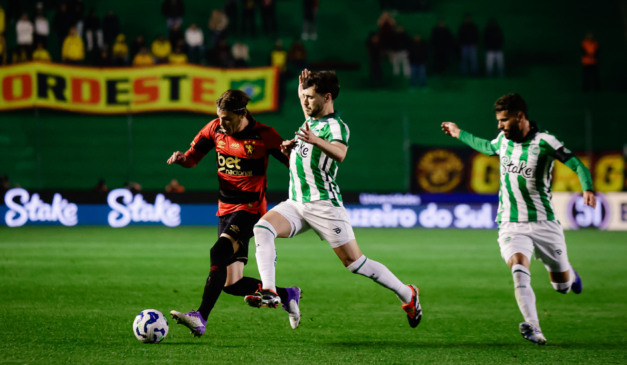 Juve venceu no primeiro turno por 2x0. (Paulo Paiva / Sport Recife)