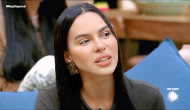 Tàmires durante participação na Fazenda