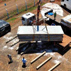 Primeiras casas de vítimas de tornado em Rio Bonito do Iguaçu sendo construídas