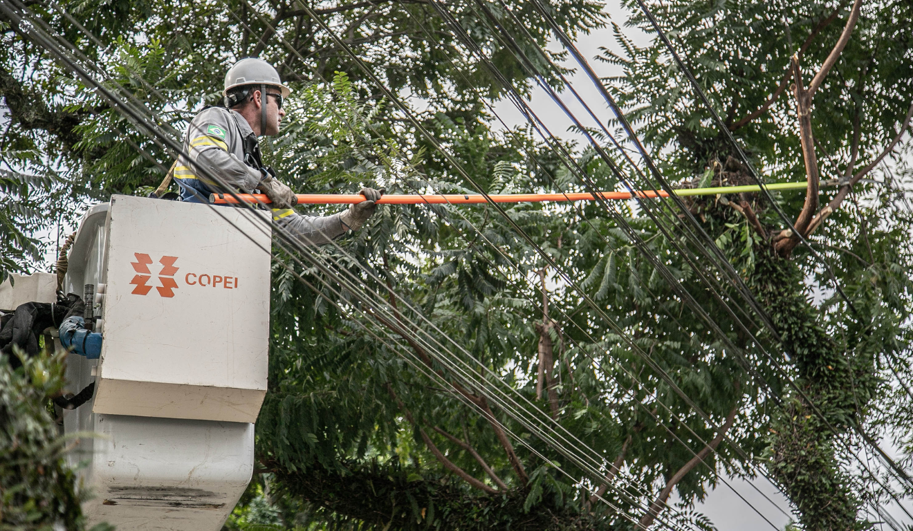 Copel falta de luz vendaval Paraná