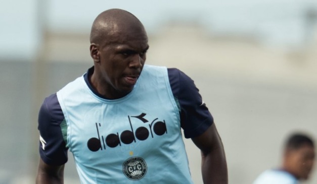 Jacy em treino do Coritiba