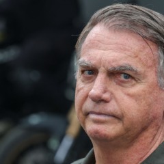 Jair Bolsonaro; ex-presidente dever&aacute; passar por opera&ccedil;&atilde;o
