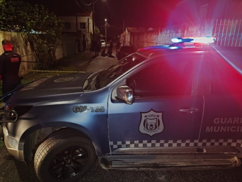 Jovem executado na porta de casa em São José dos Pinhais