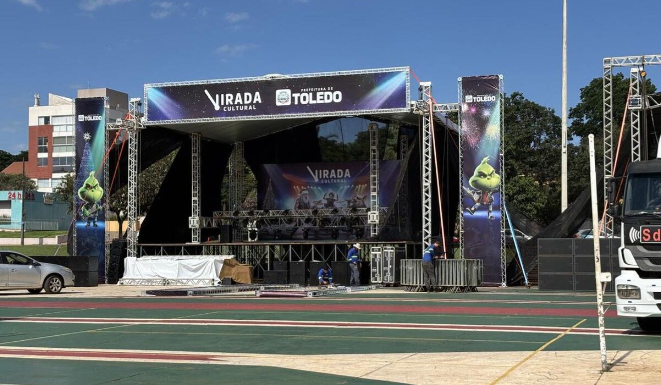 Palco da Virada Cultural em Toledo