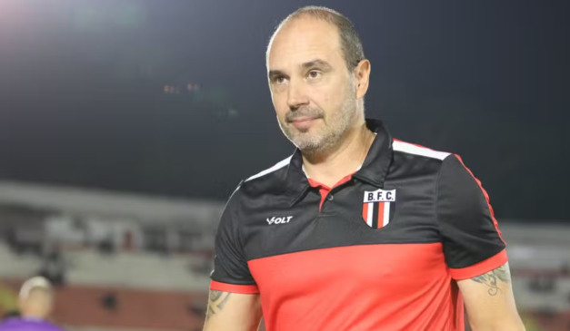 Botafogo-SP foi a última equipe do treinador. ( Foto: João Victor Cristovão / Agência Botafogo)