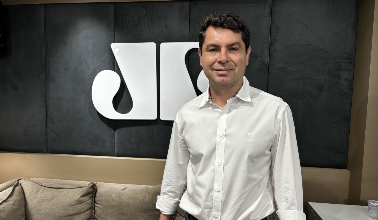 Alexandre Curi na rádio Jovem Pan Curitiba