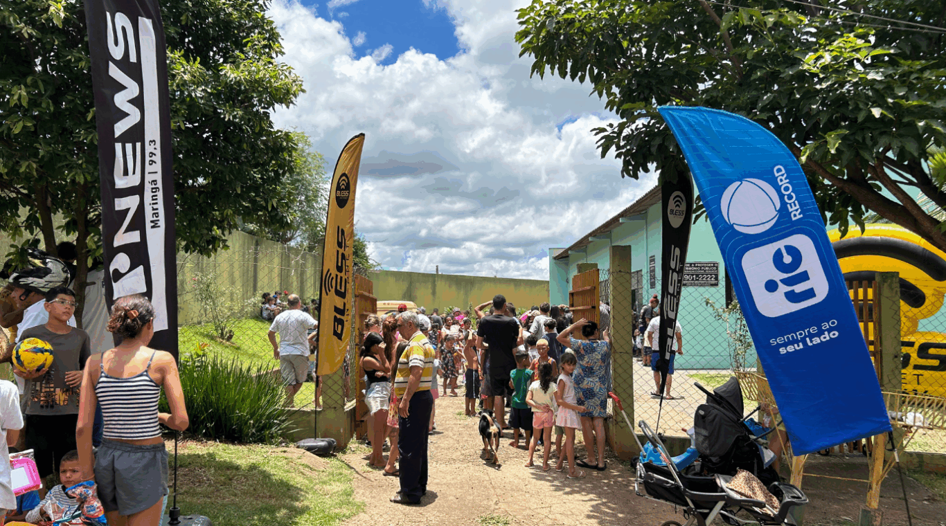 ação brinquedo do bem 2025 em maringá, com população reunida ação brinquedo do bem 2025 em maringá, com população reunida