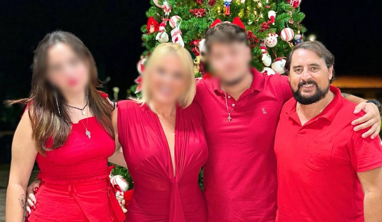 Cantor Mauri Lima em foto com a família