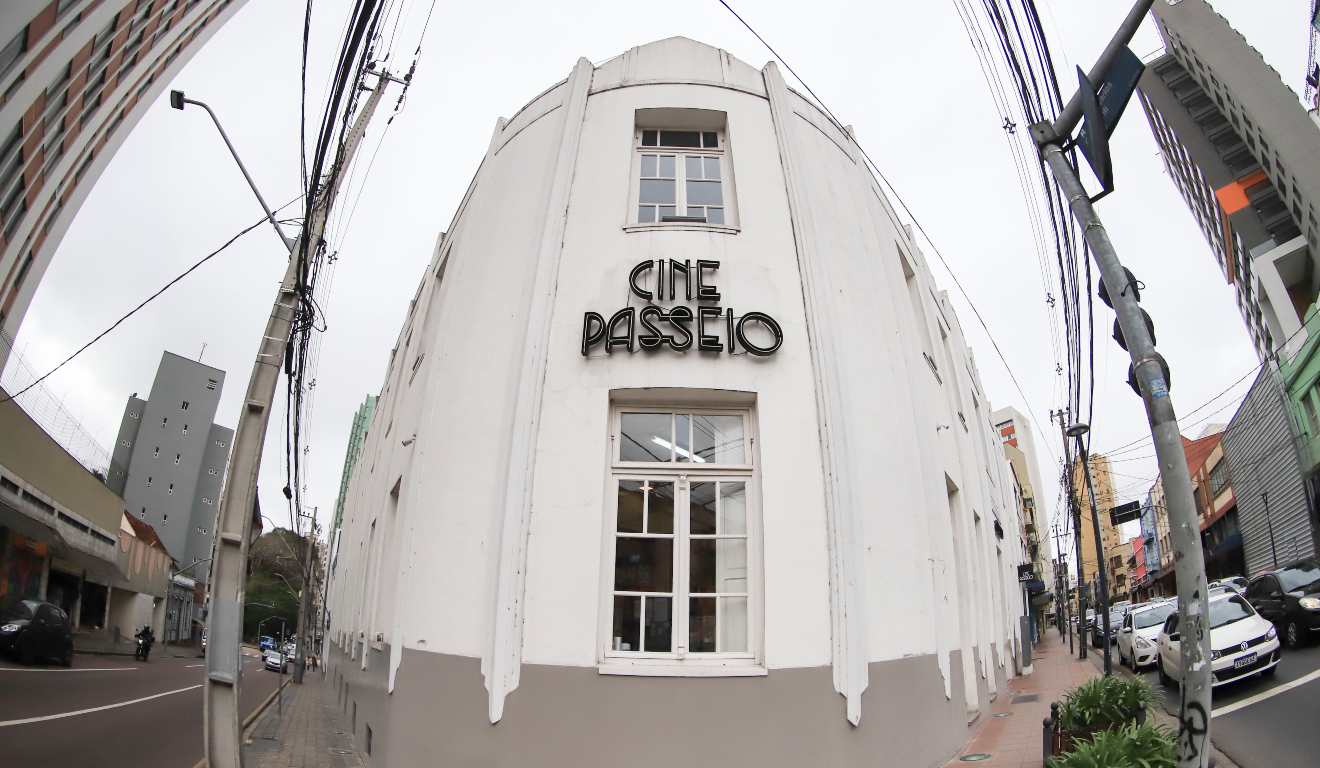 Cine Passeio.