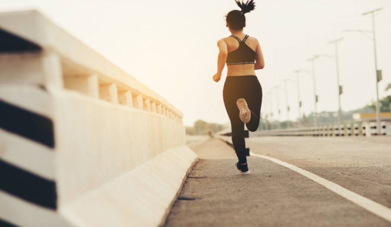 foto mulher correndo