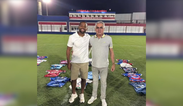 Dirigente indicou a ida de Tinga ao Coritiba. (Foto: Reprodução/ redes sociais)