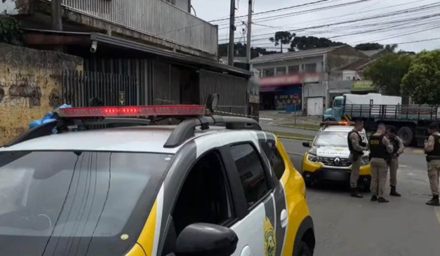 local em que dono de bar foi morto a facadas no Tatuquara