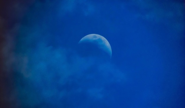 Imagem ilustrativa da lua minguante.