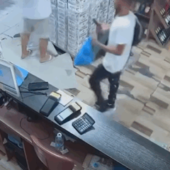 furto celular em frente a filha RMC