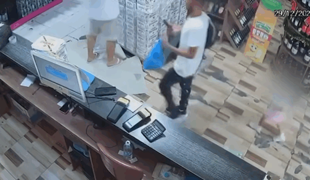 furto celular em frente a filha RMC