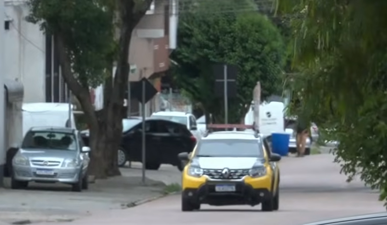 homem baleado nos pés Curitiba