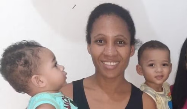 Mulher e filhos que morreram em incêndio