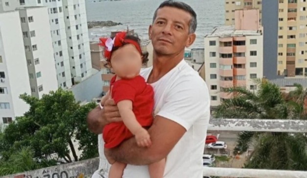 foto de Vilmar de Oliveira, de 44 anos, morto após ser atropelado por trator