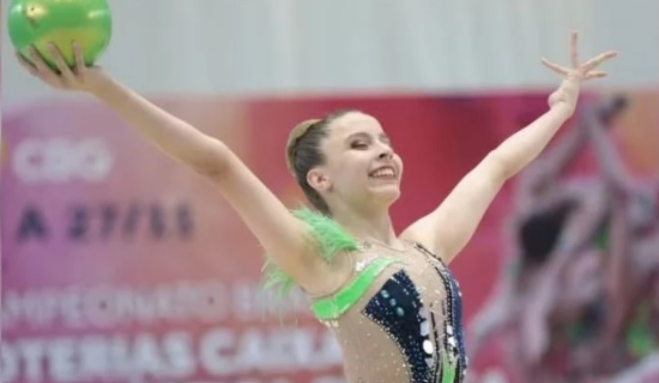 Isabelle Marciniak se destacou na ginástica rítmica e conquistou títulos estaduais e nacionais ao longo da carreira – Foto: Reprodução/Redes Sociais