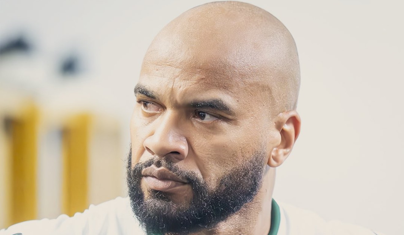 Zagueiro Rodrigo Moledo seguirá no Coritiba em 2026.