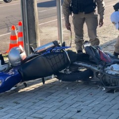 motociclista morre em acidente entre duas motos no bairro Capão Raso, em Curitiba