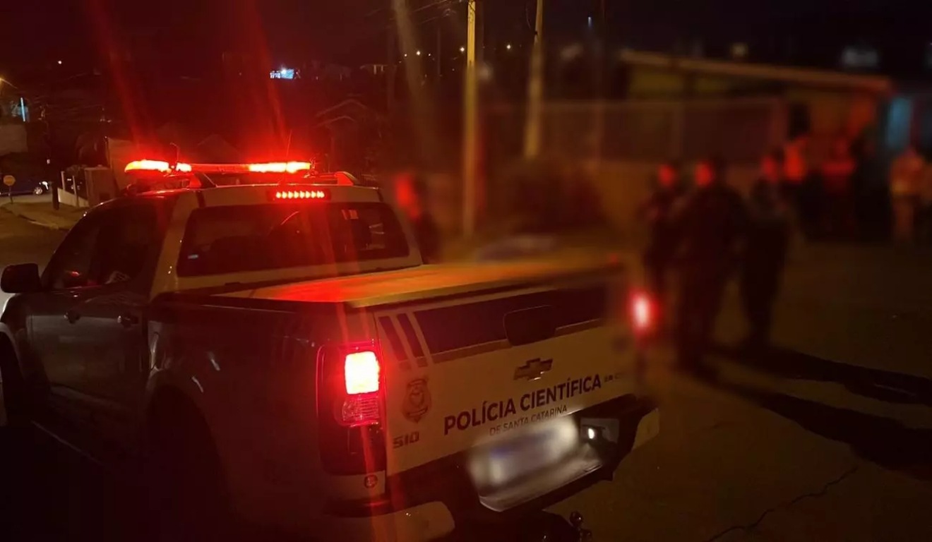 foto de viatura da polícia científica de santa catarina