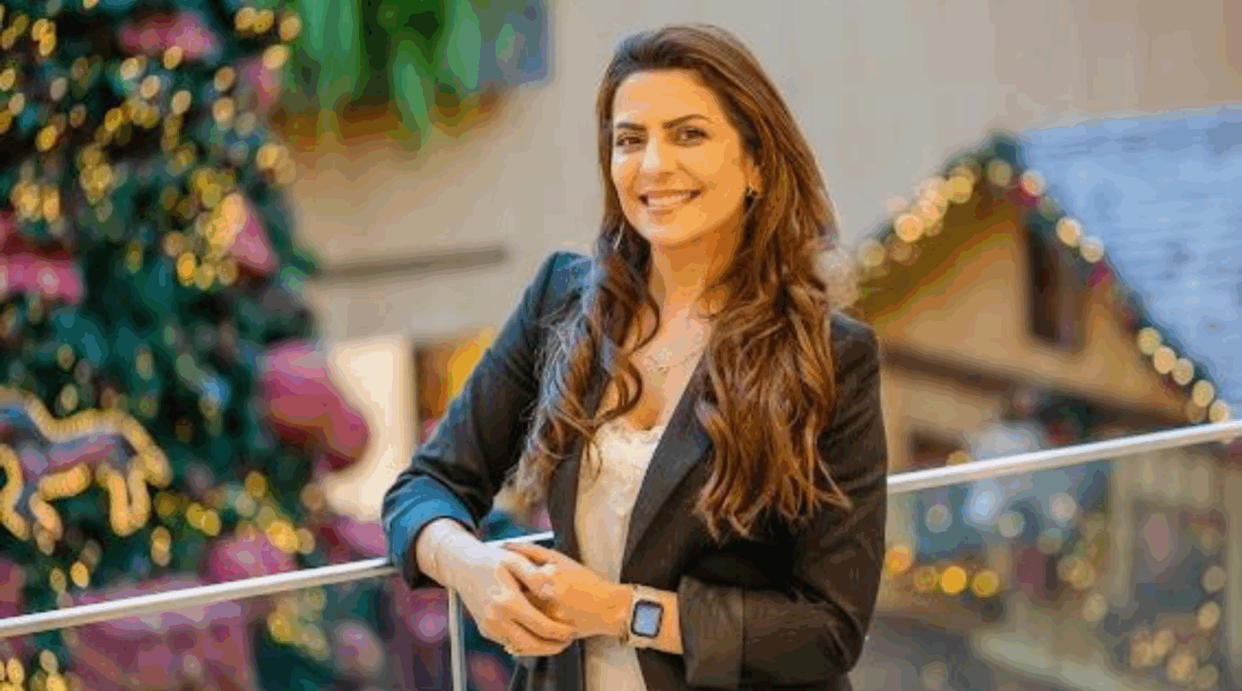 michelle ciqueira posando para foto no jockey plaza shopping durante o natal michelle ciqueira posando para foto no jockey plaza shopping durante o natal