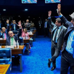 Senadores durante aprovação do PL Antifacção