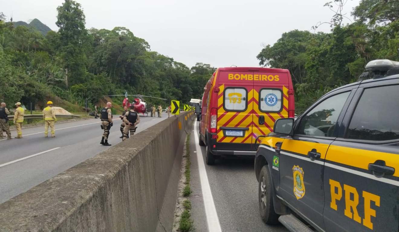 Local onde policial militar morreu em acidente, na BR-277