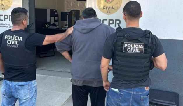 professor sendo preso