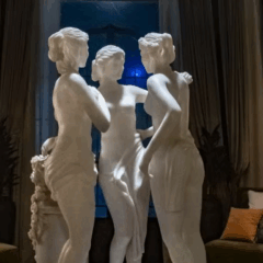 Imagem da estátua das Três Graças.